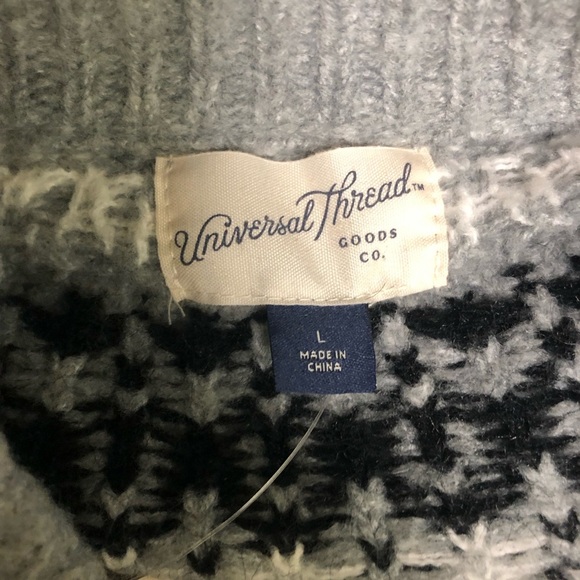 Multicolored Universal Thread Women’s Sweater - Picture 3 of 6